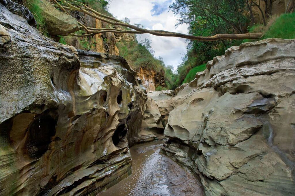 The Ol Njorowa Gorge - Hells Gate National Park